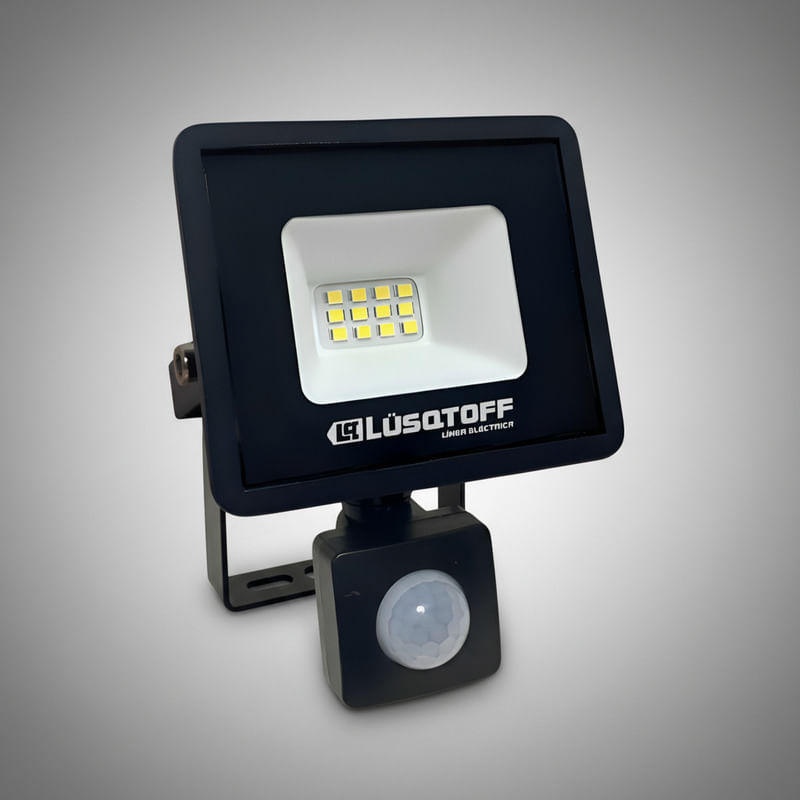 Proyector Reflector Con Sensor 20w Lusqtoff Carcasa Negro Luz Blanco Frio