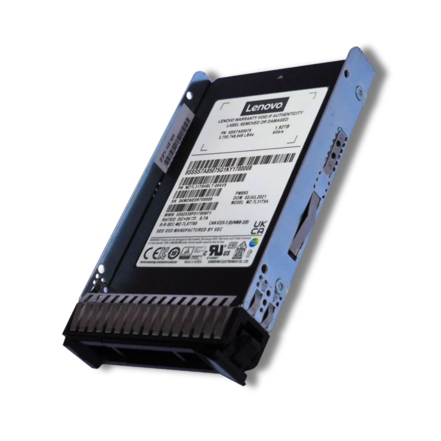 Disco solido Lenovo ThinkSystem 2.5" 1.92TB SATA 6Gb HS v2 Lectura Intensiva 4XB7A90875