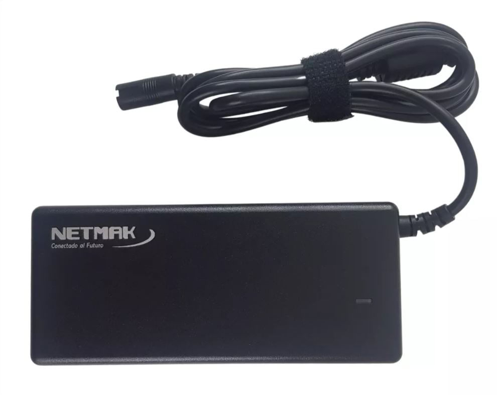 Cargador Universal Netmak Nm-1287 90w 9 Fichas Pin Hp Grueso